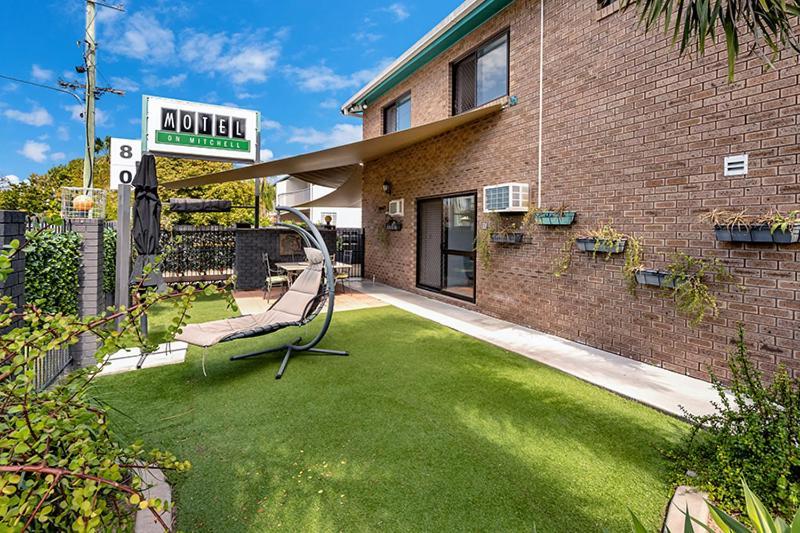 Motel On Mitchell Townsville Exteriör bild